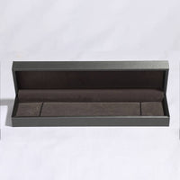 88f4a014786c4f7aaa104e819f8ea48b-Max